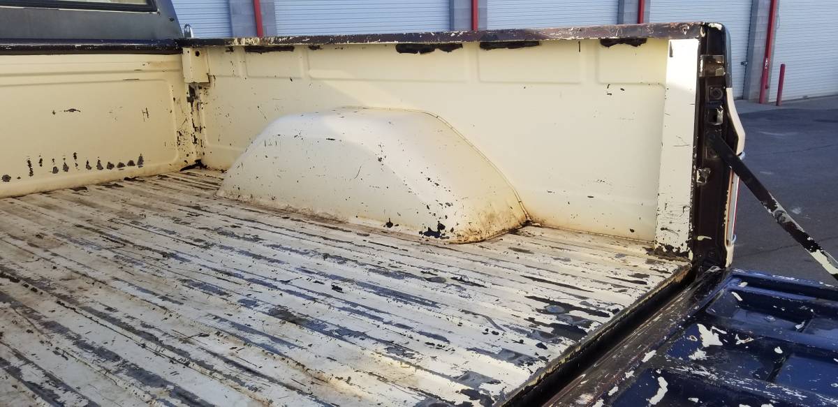 Chevrolet-silverado-short-bed-k10-1984-7