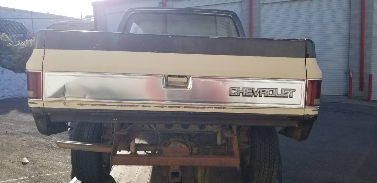 Chevrolet-silverado-short-bed-k10-1984