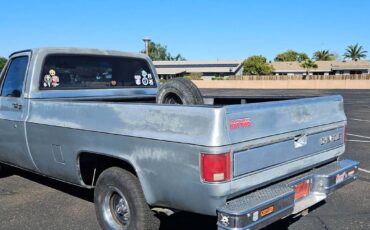 Chevrolet-silvreado-1987-grey-14