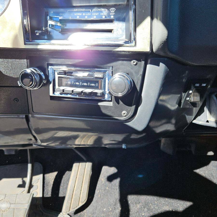 Chevrolet-silvreado-1987-grey-22