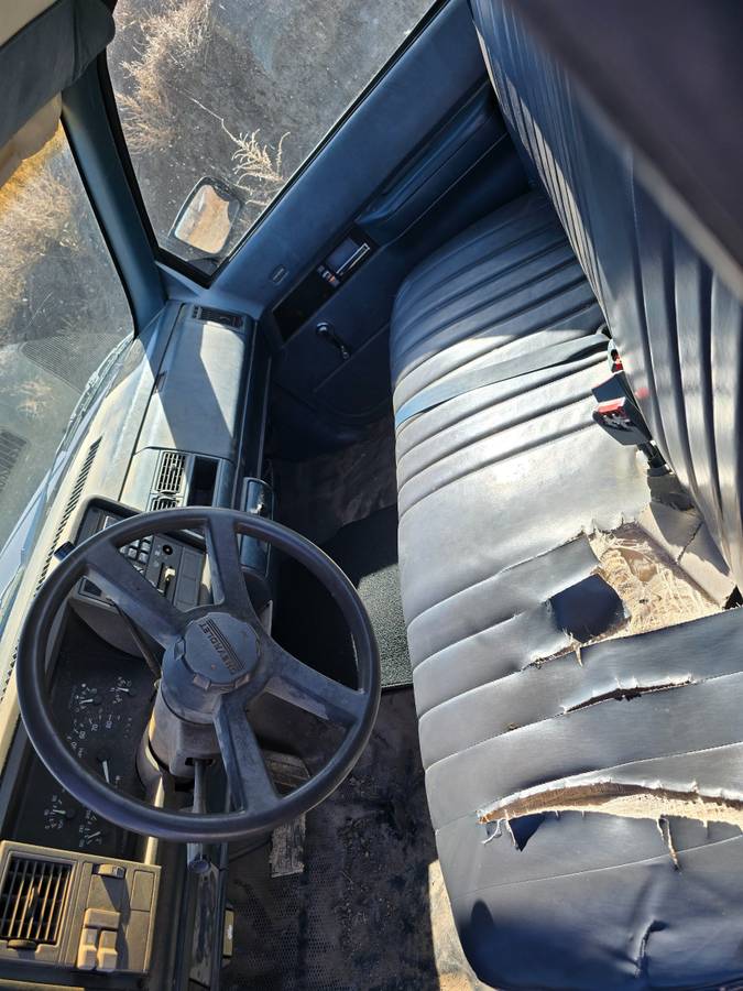Chevrolet-stakebed-diesel-1993-12