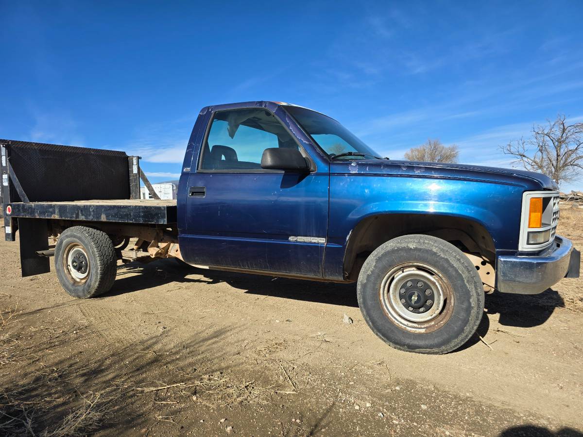 Chevrolet-stakebed-diesel-1993-3