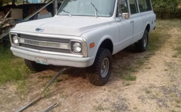 Chevrolet-suburban-12-ton-4wd-1969-grey-23