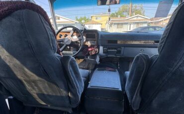 Chevrolet-suburban-1500-1991-blue-10