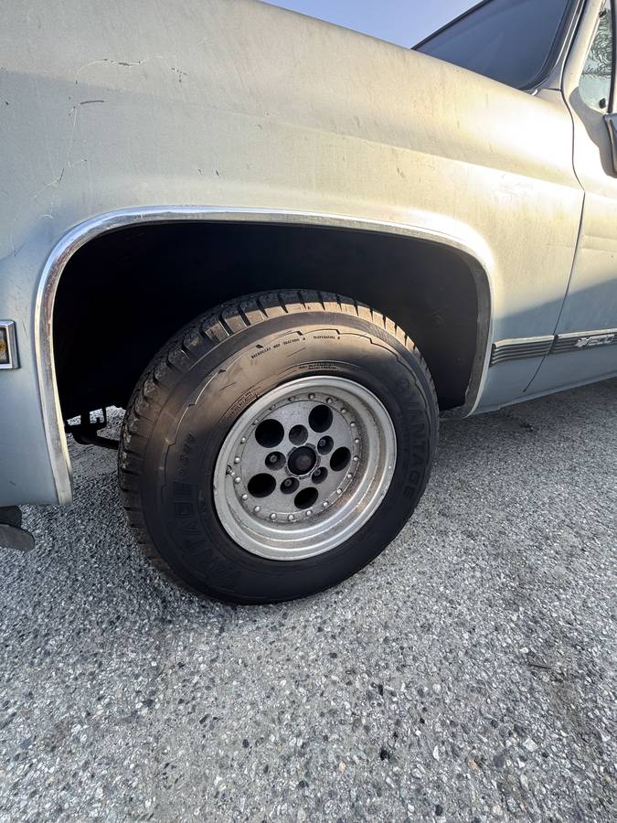 Chevrolet-suburban-1500-1991-blue-2