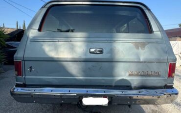 Chevrolet-suburban-1500-1991-blue-4