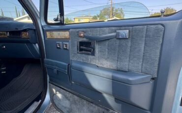 Chevrolet-suburban-1500-1991-blue-7