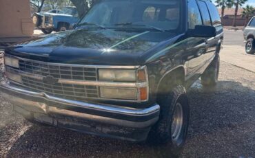 Chevrolet-suburban-1500-1992-blue