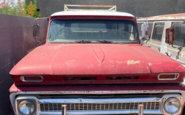 Chevrolet-suburban-1967-red