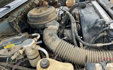 Chevrolet-suburban-1987-5