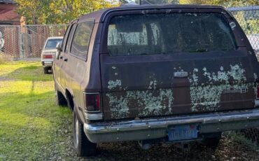 Chevrolet-suburban-1988-1