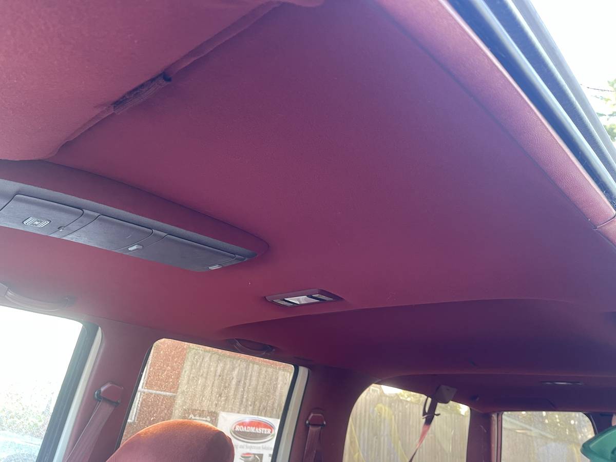 Chevrolet-suburban-1992-4