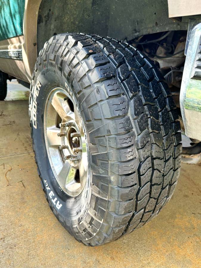 Chevrolet-suburban-2500-1995-1