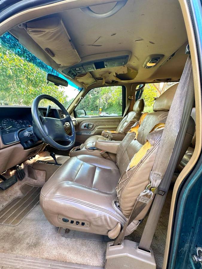 Chevrolet-suburban-2500-1995-12