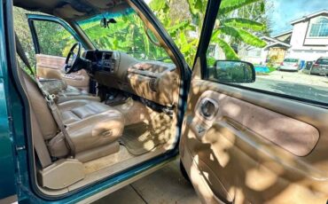 Chevrolet-suburban-2500-1995-14