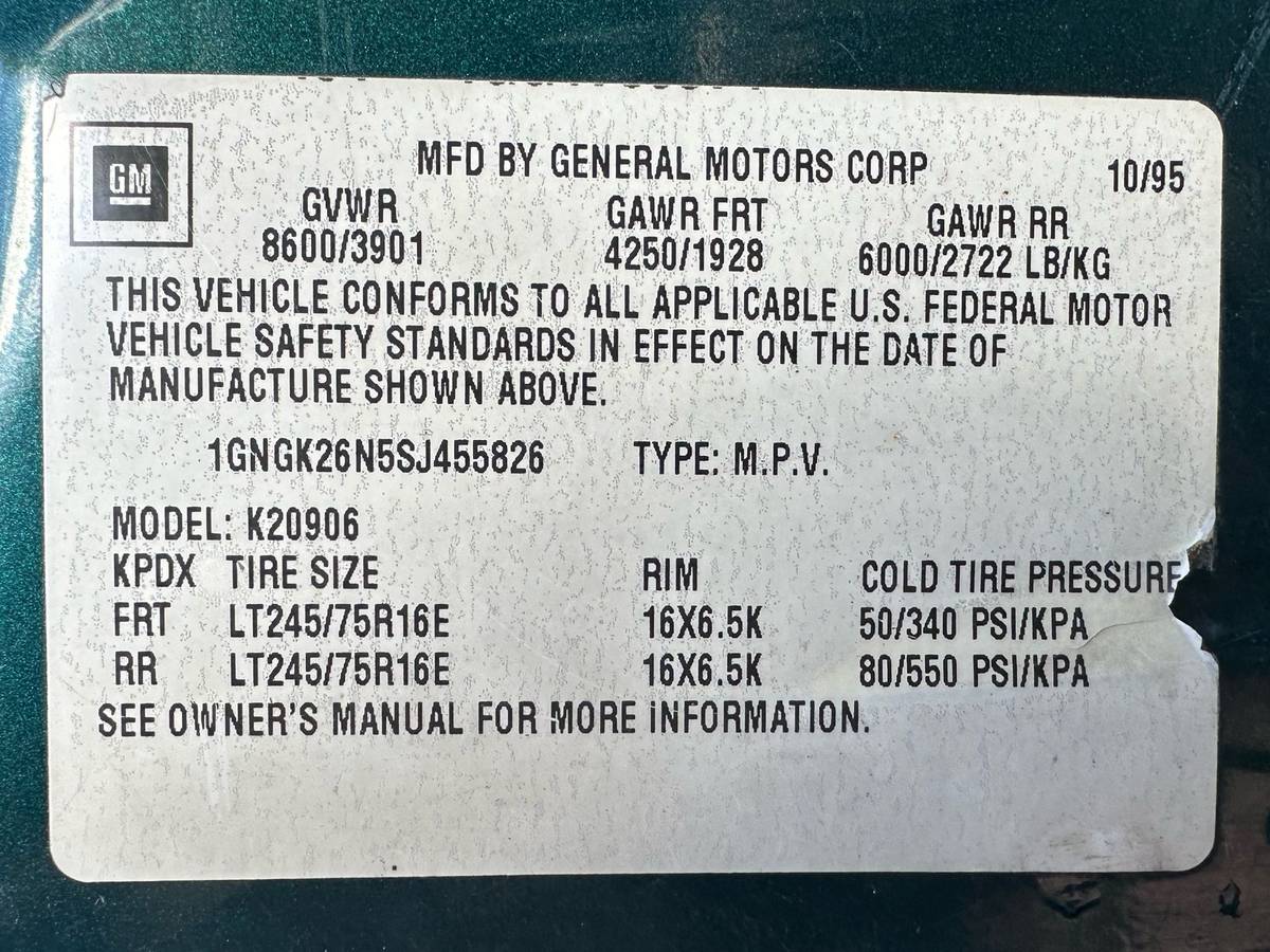 Chevrolet-suburban-2500-1995-15