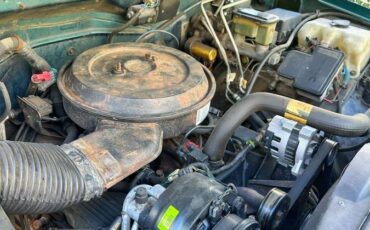 Chevrolet-suburban-2500-1995-2