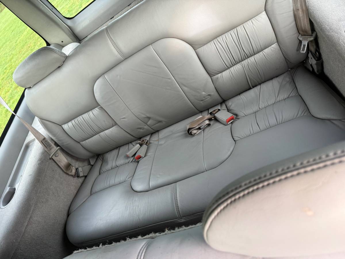 Chevrolet-suburban-2500-1996-17