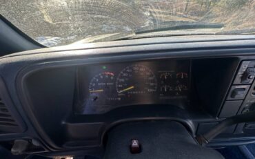 Chevrolet-suburban-2500ls-1996-blue-13