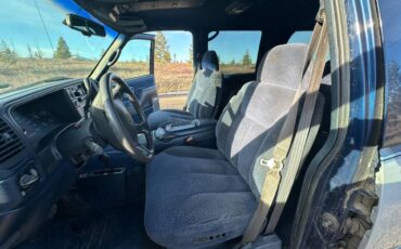 Chevrolet-suburban-2500ls-1996-blue-14