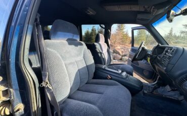 Chevrolet-suburban-2500ls-1996-blue-17