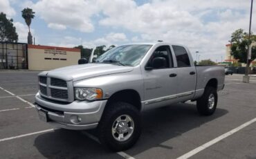 Chevrolet-suburban-diesel-1957-11