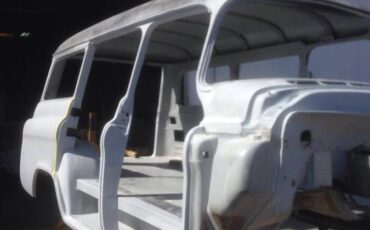 Chevrolet-suburban-diesel-1957-5