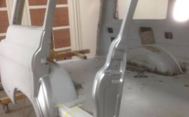 Chevrolet-suburban-diesel-1957-8