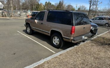 Chevrolet-tahoe-12-ton-nominal-1995-13