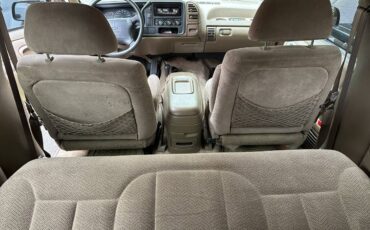 Chevrolet-tahoe-12-ton-nominal-1995-30