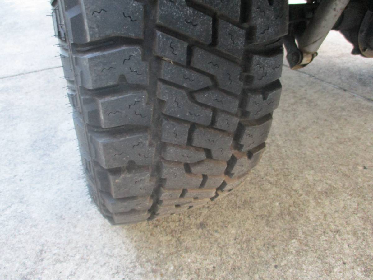 Chevrolet-tahoe-12-ton-nominal-1996-1