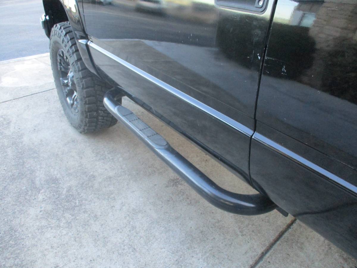 Chevrolet-tahoe-12-ton-nominal-1996-10