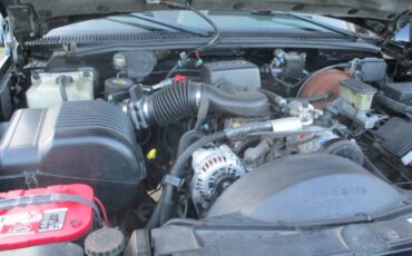 Chevrolet-tahoe-12-ton-nominal-1996-3