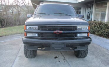 Chevrolet-tahoe-12-ton-nominal-1996
