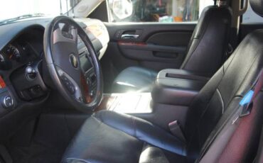 Chevrolet-tahoe-1970-blue-4