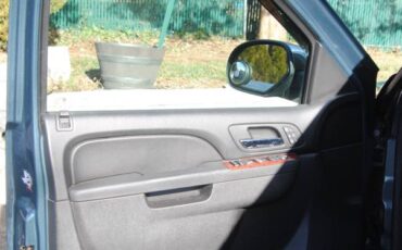 Chevrolet-tahoe-1970-blue-6