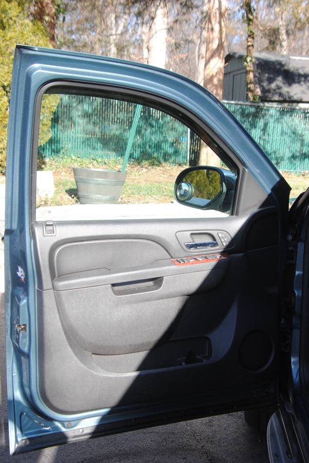 Chevrolet-tahoe-1970-blue-6