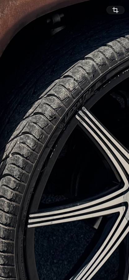 Chevrolet-tahoe-1995-black-10