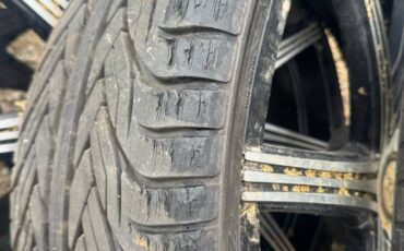 Chevrolet-tahoe-1995-black-5