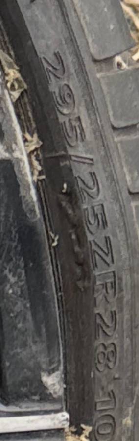 Chevrolet-tahoe-1995-black-6