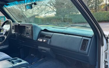 Chevrolet-tahoe-2-door-1992-white-6