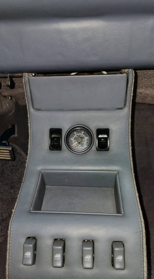 Chevrolet-town-sedan-1941-blue-13