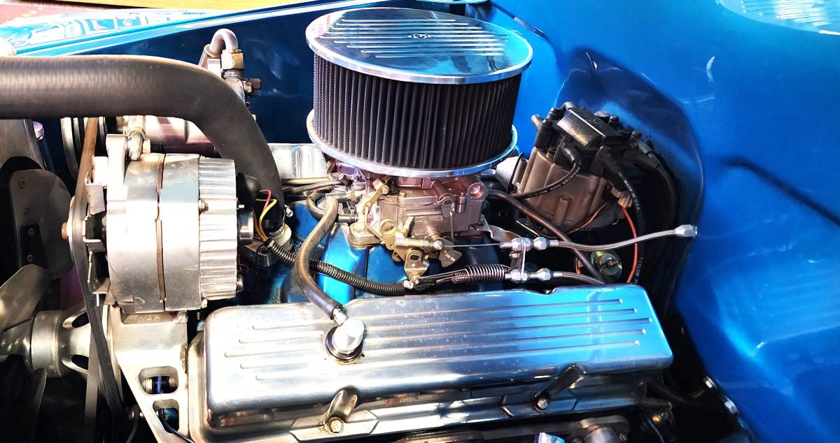 Chevrolet-town-sedan-1941-blue-15