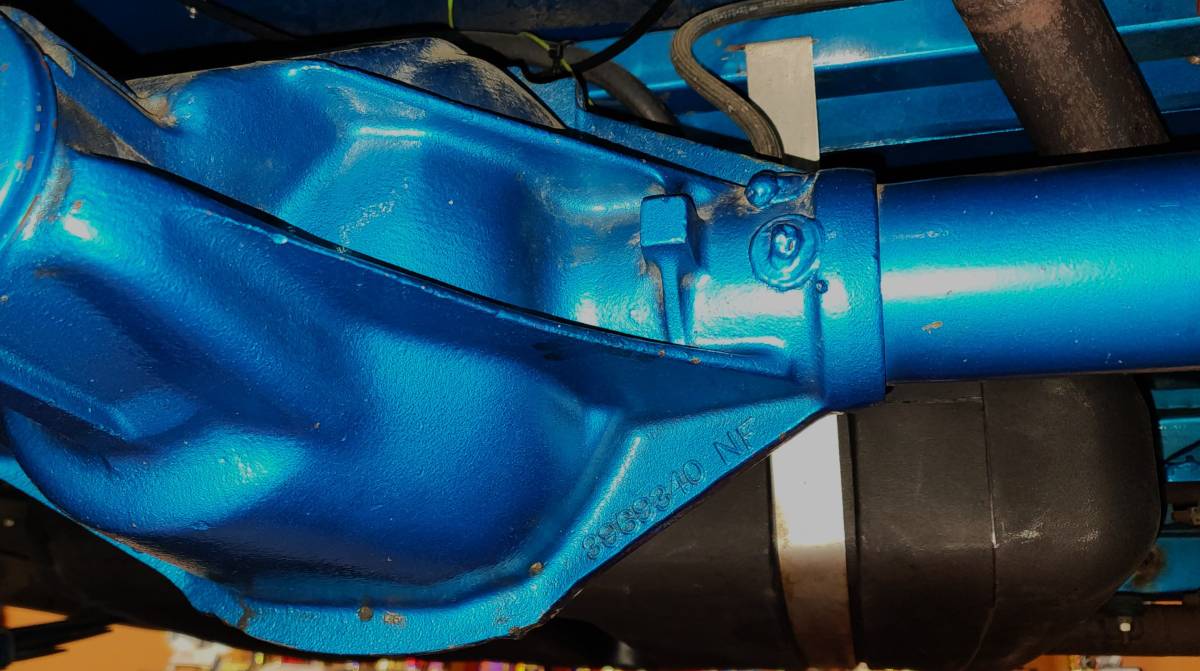 Chevrolet-town-sedan-1941-blue-19