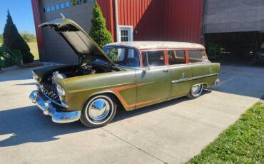 Chevrolet-townsman-1955