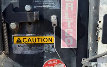 Chevrolet-van-30hd-1994-white-5