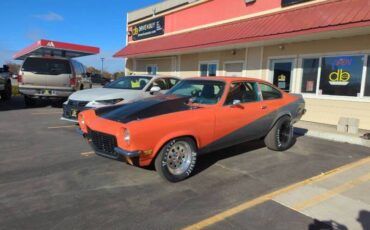 Chevrolet-vega-1971-orange-14