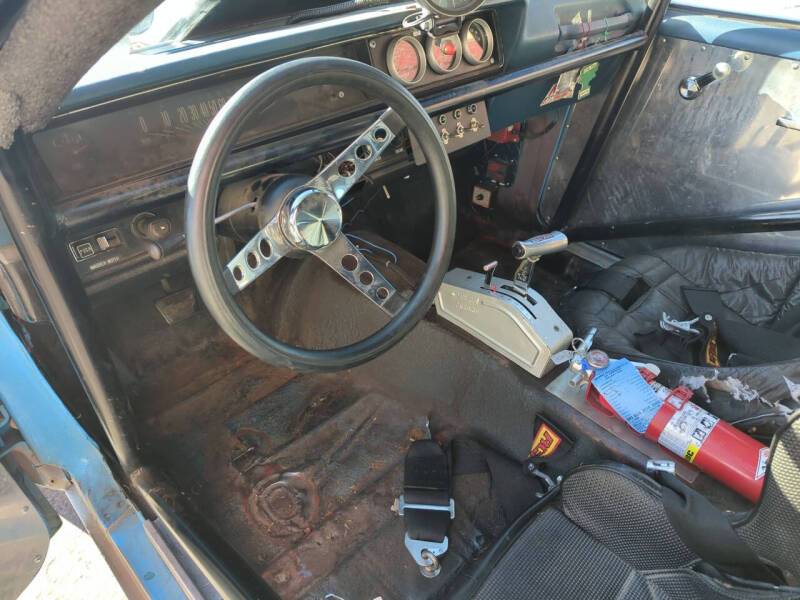 Chevrolet-vega-1971-orange-8