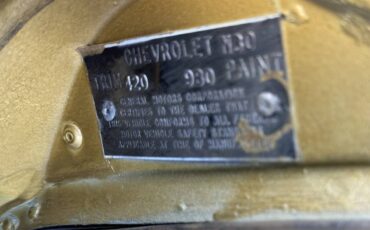 Chevrolett-corvette-stingray-1969-custom-13