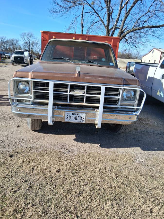 Chevy-1-ton-dump-truck-1979-custom-4